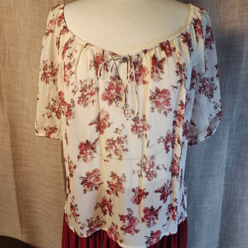 PAIGE 100% Silk Floral Chiffon Keyhole Tie Blouse Size M Cream Red Boho